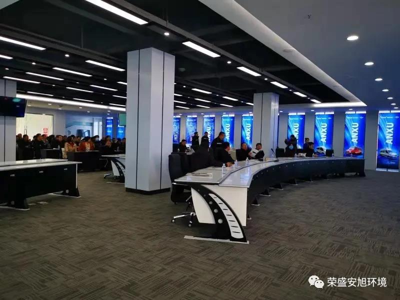 兴隆县领导督导检查城乡环卫一体化工作(图9) 兴隆县领导督导检查城乡环卫一体化工作(图9)