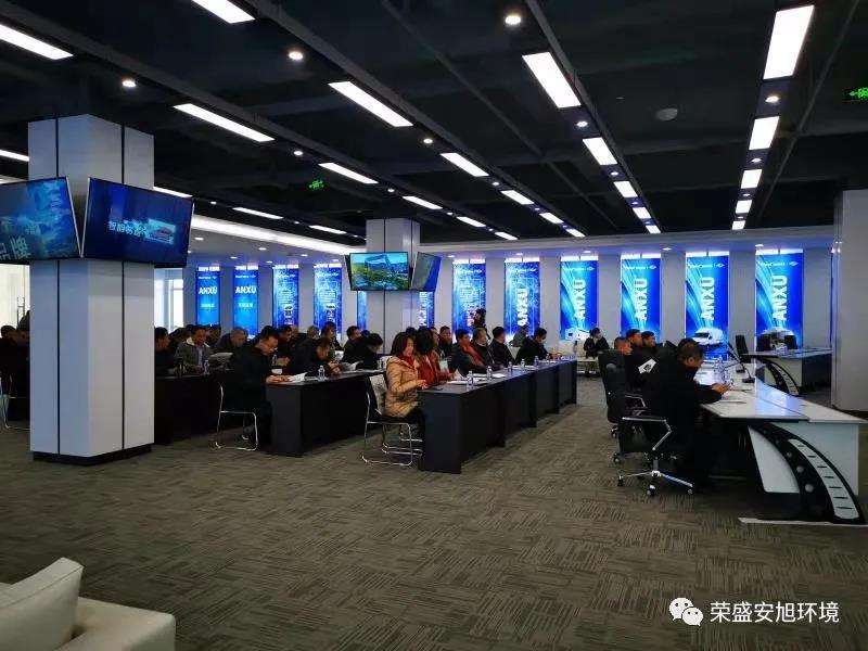 兴隆县领导督导检查城乡环卫一体化工作(图10) 兴隆县领导督导检查城乡环卫一体化工作(图10)